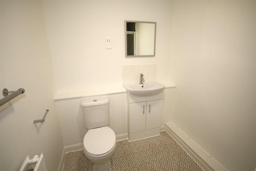 Shower Room a.JPG