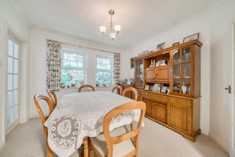 3 bedroom bungalow for sale, Kimbers Drive, Burnham, Buckinghamshire, SL1