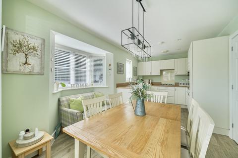 undefined, Addams Mews, Reading RG7