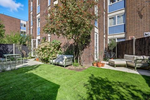 undefined, Ivanhoe House, Bow