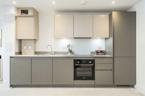 1 bedroom flat for sale, Chatfield Road, Battersea SW11