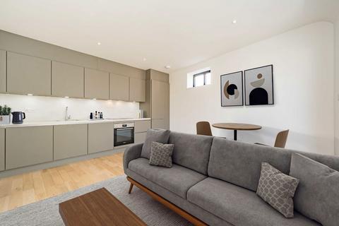 Lillium Mews, Wimbledon SW19
