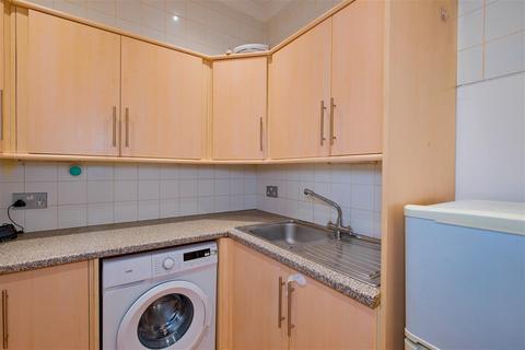 undefined, Quarry Street, Hamilton