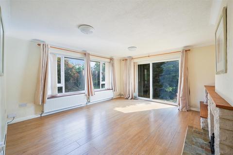 41 Woodmansterne Street, Banstead, SM7 3NQ