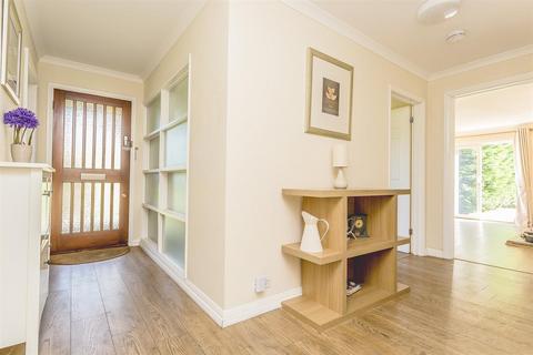41 Woodmansterne Street, Banstead, SM7 3NQ