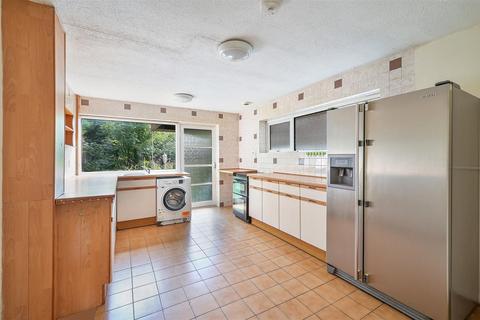 41 Woodmansterne Street, Banstead, SM7 3NQ