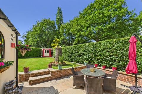5 bedroom detached house for sale, Greenhill Avenue, Sheffield S8