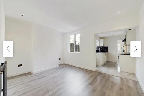 36 Magdala Road, Gloucester, GL1 4AX