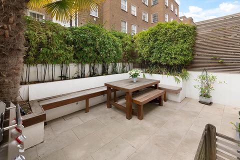 undefined, Walpole Street, London, SW3