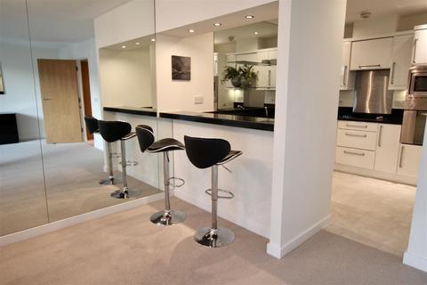 2 bedroom flat to rent, River Crescent, Waterside Way, Nottingham, Nottinghamshire, NG2