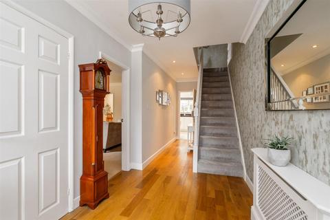 undefined, Beconsfield Close, Dorridge, Solihull