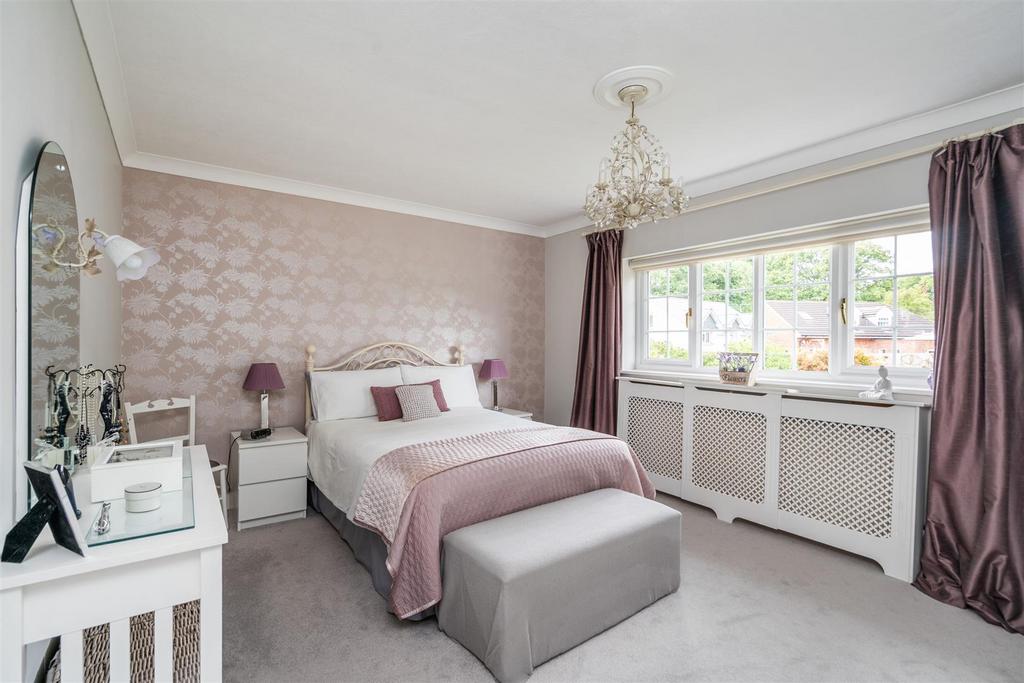 7 Beconsfield Close 14.jpg