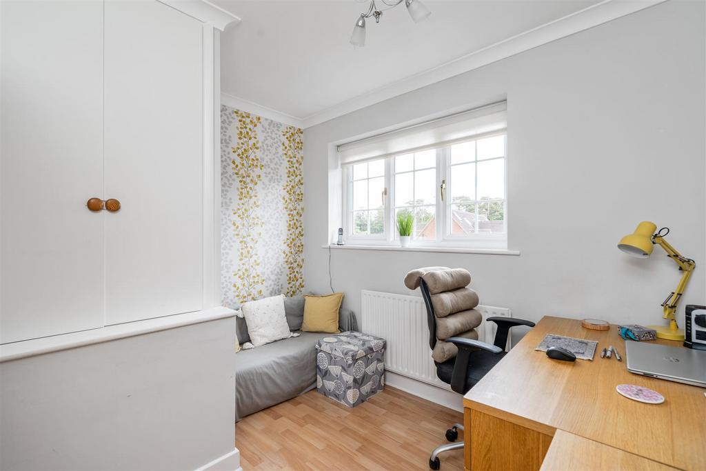 7 Beconsfield Close 12.jpg