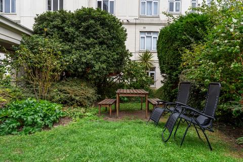 undefined, Brixton Hill, London, SW2