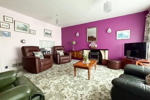 2 bedroom bungalow for sale, Amberley Gardens, Nailsea, North Somerset, BS48