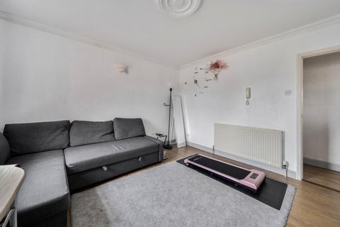 2 bedroom maisonette for sale, Upper Shirley Avenue, Upper Shirley, Southampton, Hampshire, SO15