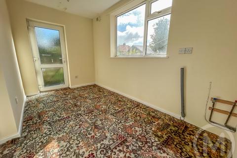 undefined, Gregory Avenue, Bispham, FY2 9DR
