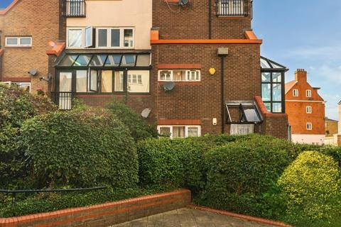 5 Admiral Place, London, SE16 5NY