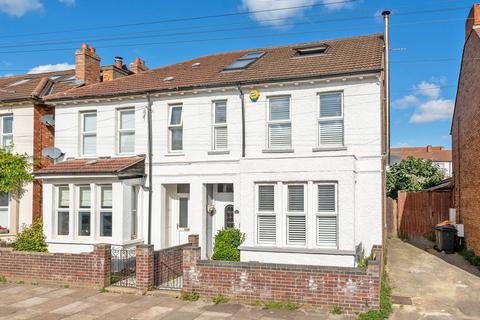 undefined, Campbell Road, Bedford, Bedfordshire, MK40 3DD