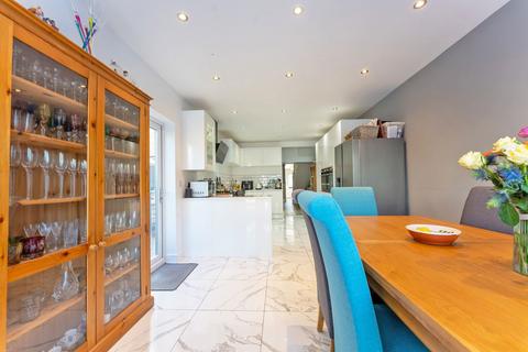 undefined, Campbell Road, Bedford, Bedfordshire, MK40 3DD