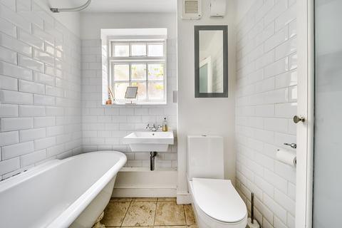 1 bedroom apartment for sale, Pond Road, London