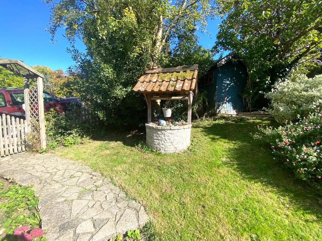 Front Garden Two.JPG