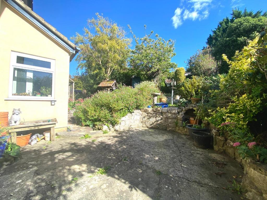 Front Garden.JPG