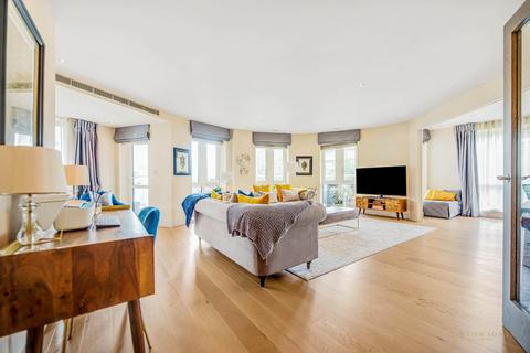 Doulton House, Chelsea Creek SW6