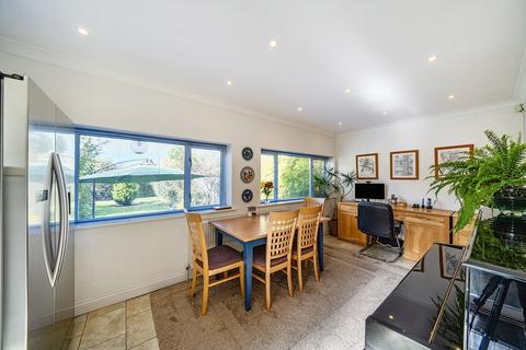 4 bedroom semi-detached house for sale, Kynance Gardens, Stanmore