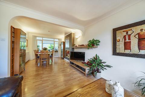 4 bedroom semi-detached house for sale, Kynance Gardens, Stanmore