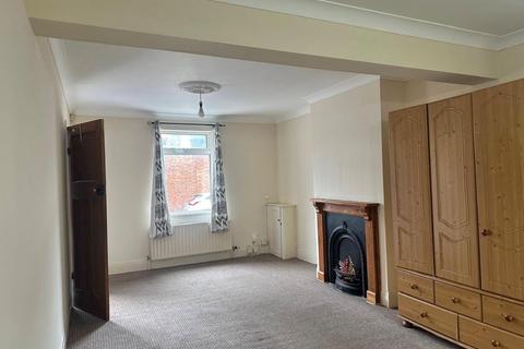 13 Bective Road, Northampton, NN2 7TB