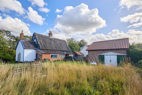 4 bedroom cottage for sale, Willow Corner, Diss IP22