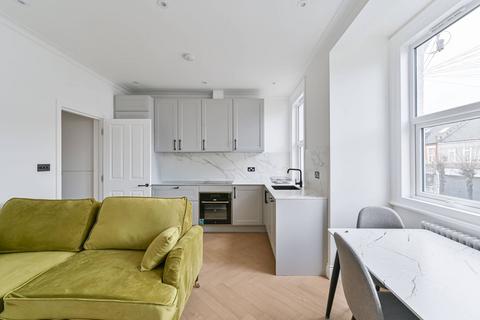 Moyser road, Furzedown, London, SW16