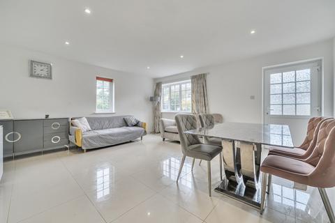 4 bedroom detached house for sale, Tees Close, Chandler's Ford, Eastleigh, Hampshire, SO53