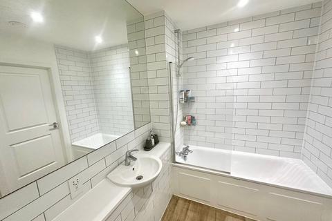 1 bedroom apartment for sale, London Road, Sevenoaks, TN13