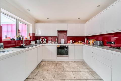 18 Biddesden Lane, Ludgershall, Andover, SP11 9PG
