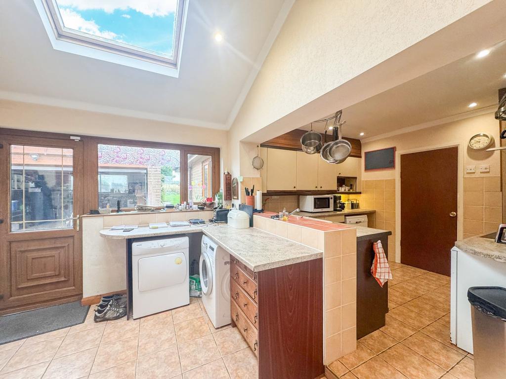 Kitchen / Diner