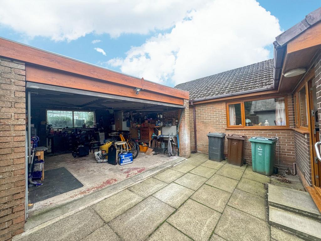 Double Garage