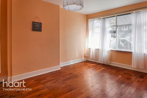 4 bedroom end of terrace house for sale, Foxley Road, Thornton Heath