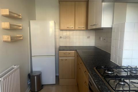 2 bedroom end of terrace house to rent, Maplin Park, Slough SL3