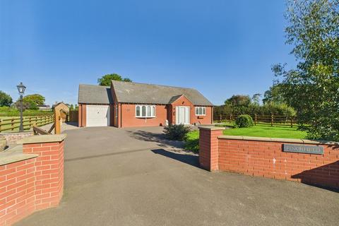 undefined, Finchfield, Rhos Common, Llanymynech