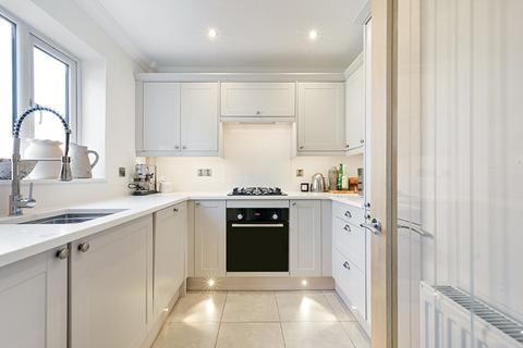 2 bedroom terraced house for sale, St. Francis Gardens, Copthorne, RH10