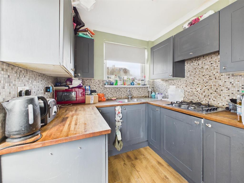 CAM02295 G0-PR0290-STILL004.jpg