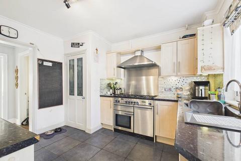 undefined, Worple Avenue, Staines-upon-Thames, Surrey, TW18