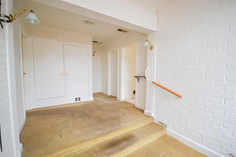 undefined, Morton Gardens, Radcliffe-On-Trent, Nottingham