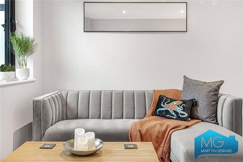 2 bedroom apartment for sale, Brownlow Road, London, N11