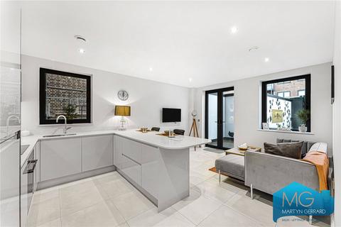2 bedroom apartment for sale, Brownlow Road, London, N11