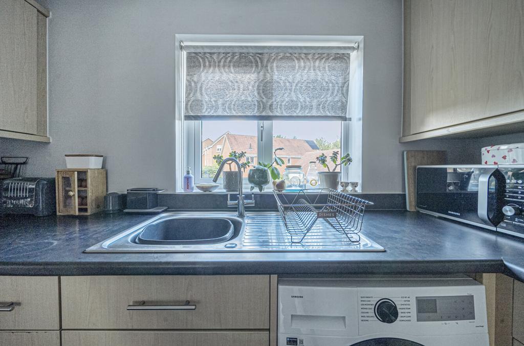 1353441-3-68d150d...