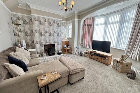 2 bedroom semi-detached house for sale, Norwood Avenue, Layton FY3