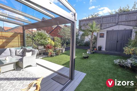 2 bedroom semi-detached house for sale, Midhope Street, Brockhill, Redditch